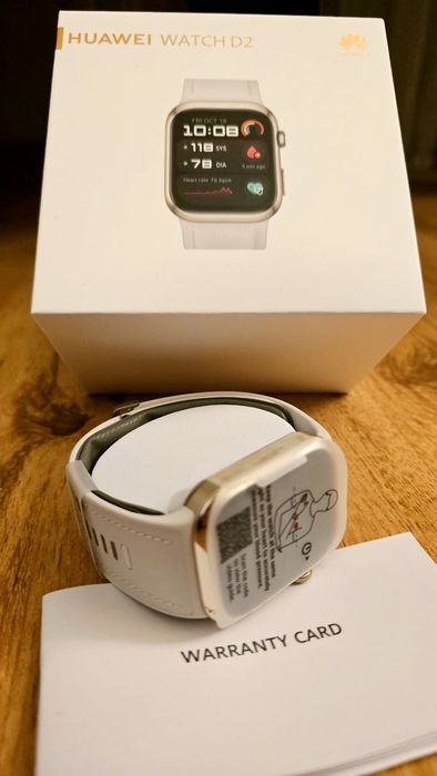 Смарт часовник HUAWEI WATCH D2