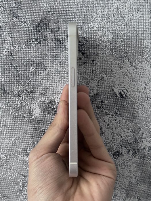 Айфон 13 белый 128гб