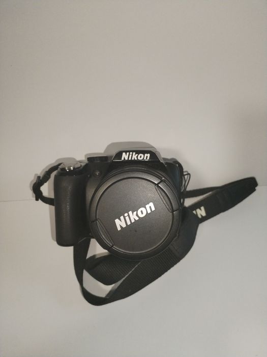 Aparat foto colpix p90