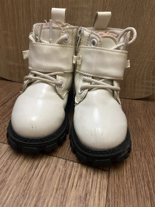 Ботиночки  на девочку21 размер