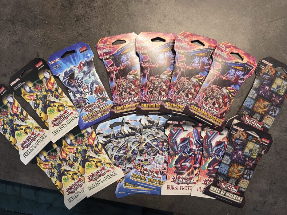 16x Sleeved Yu-Gi-Oh! Packs different set