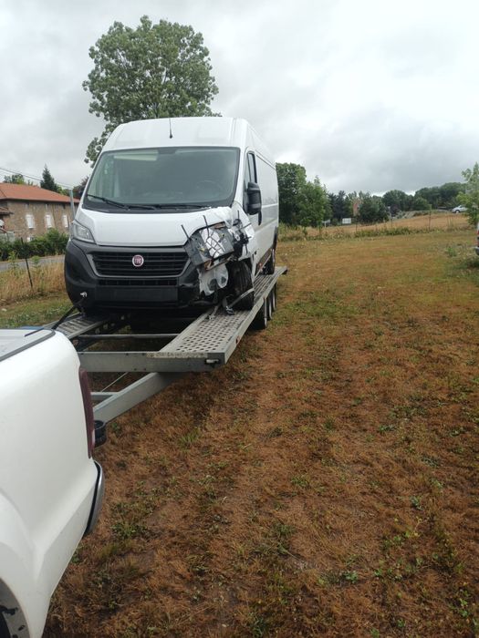 Platforma auto 8.5m gala 850kg goală