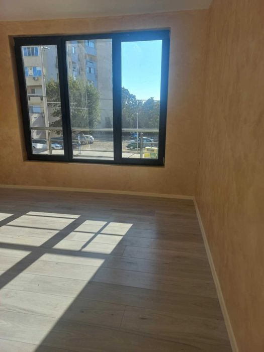 широк център - ново стр-во