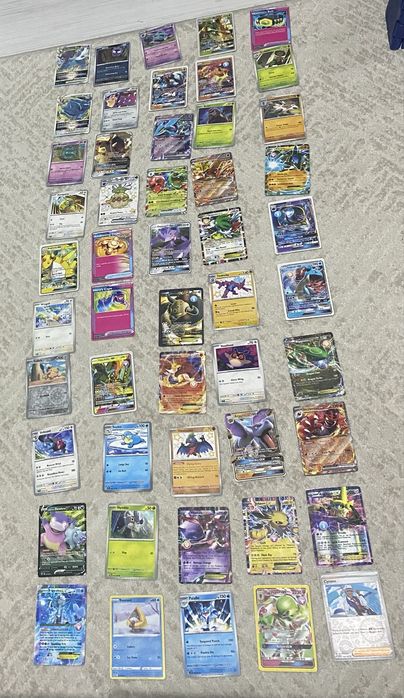 Pokemon cartonașe