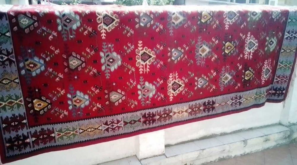 Чипровски килим, оригинал, размери 300/200 см - неупотребяван
