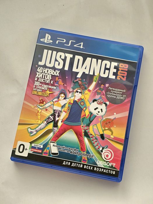 Диск PS4 с игрой "Just Dance 2018"