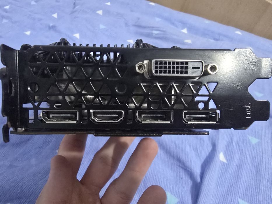 *VANDUT* Placa Video Inno3d iChill GTX 1070 Ti 8GB