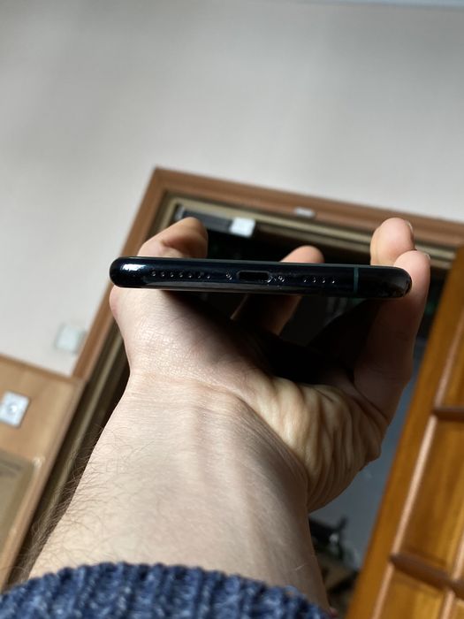 iPhone 11 pro max 256гб 68%