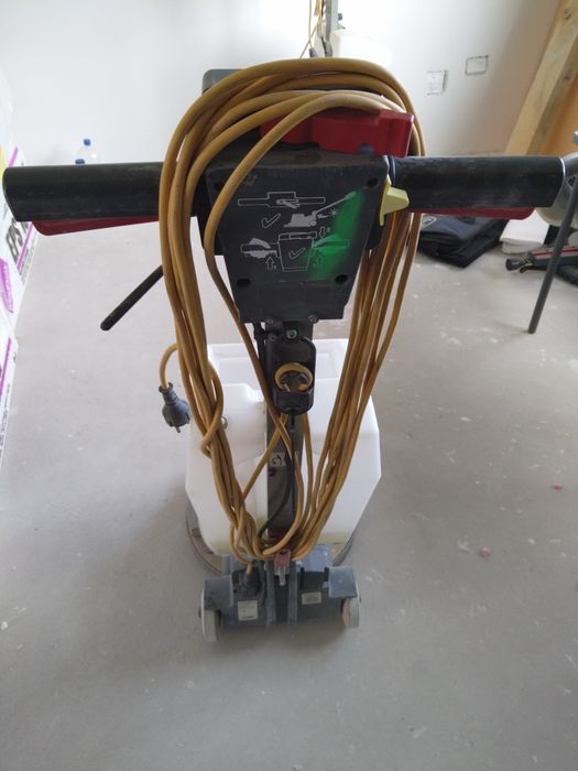 Monodisc profesional NUMATIC șlefuit parchet sau curățare pardoseli