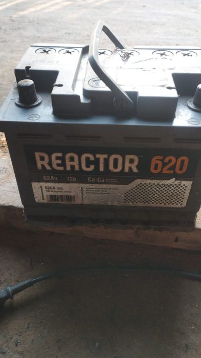 Продам аккумулятор на авто