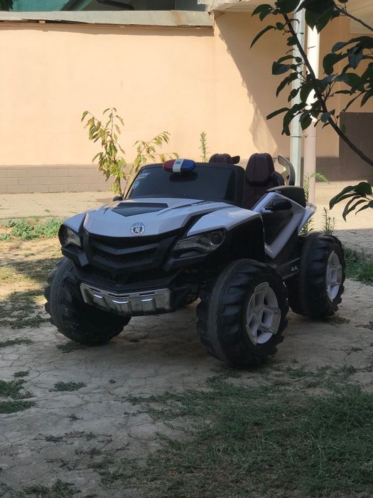 3-7 yoshlik bolalar uchuna katta mashina