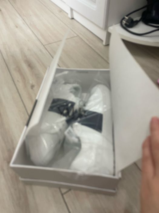 Продам крассовки