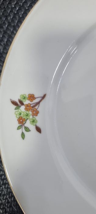 Български чинии 2бр