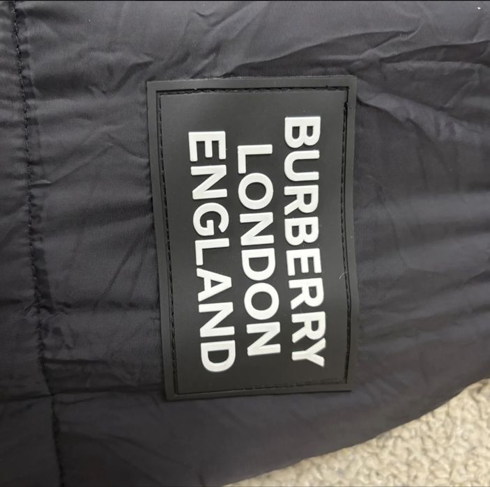 Geaca Burberry Neagra