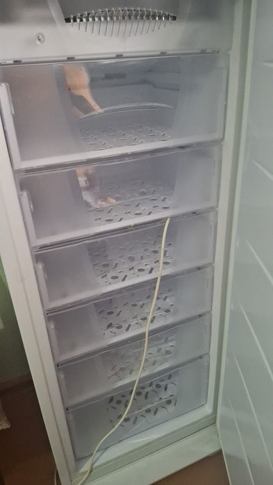 Морозильник  70 тысяч