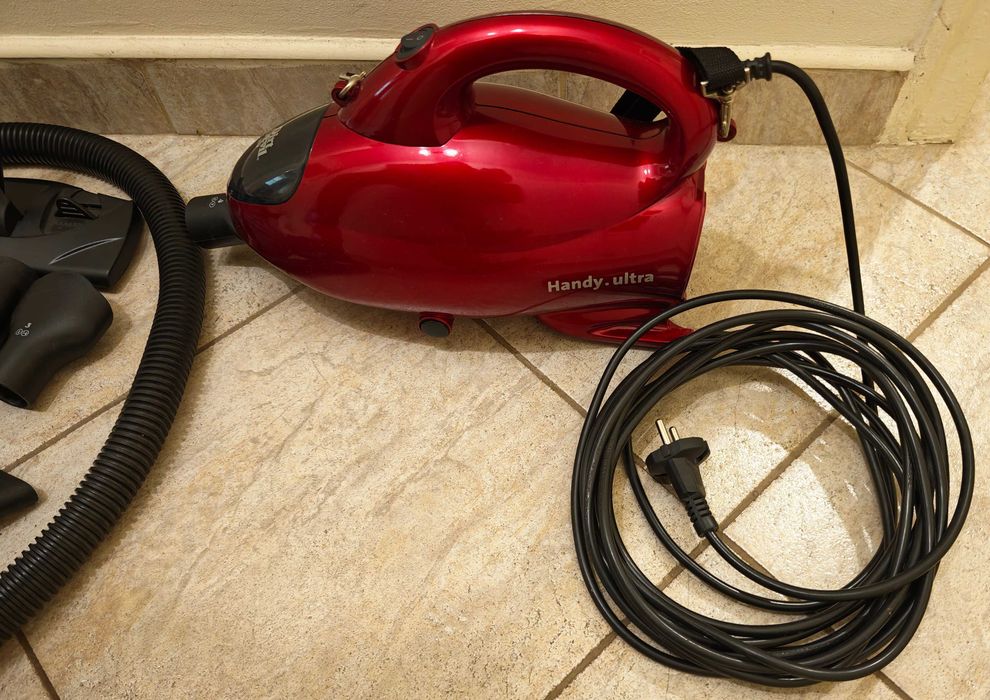 Мини прахосмукачка Dirt Devil 760w