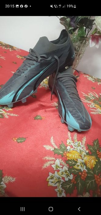 Vând puma ultra rush match FG 
Mărimea 44
Ghetele sunt purtate o singu