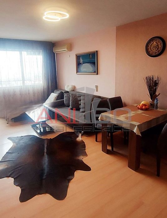 Продава се Тристаен апартамент в Варна, Бриз - 115 кв.м за 2087 €/кв.м - Снимка #1