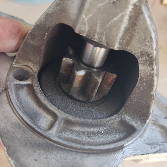 Стартер мазда продам