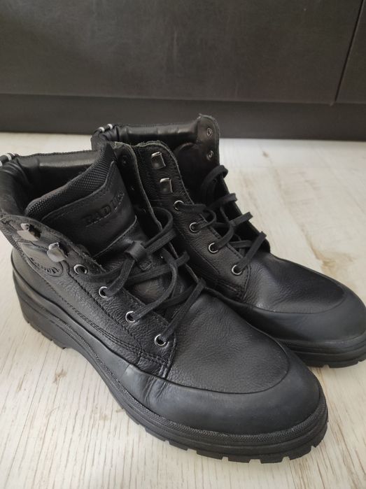 Ghete din piele naturala