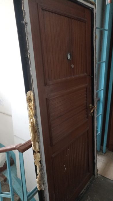 Входная дверь  бу