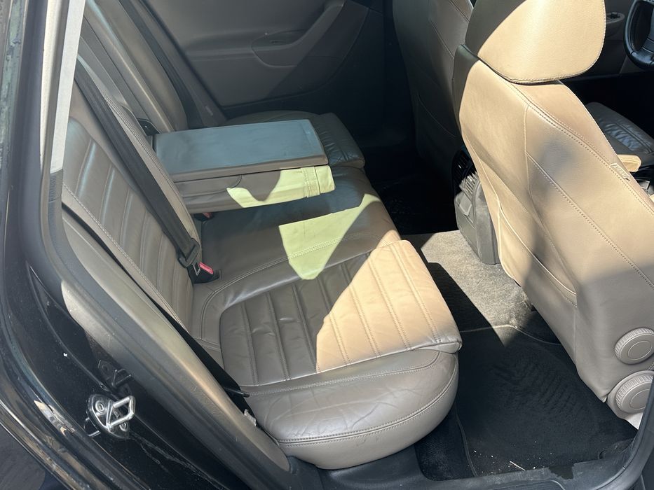 Dezmembrez Dezmembrari Passat b6 1.9BXE  2.0BKP 2.0BMP 4x4 LC8Z LC9X