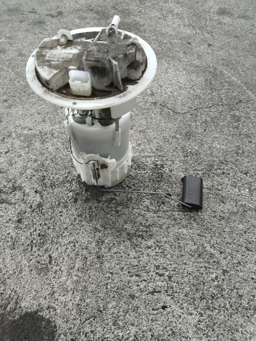 Бензинова помпа за Пежо/Peugeot 1.2i