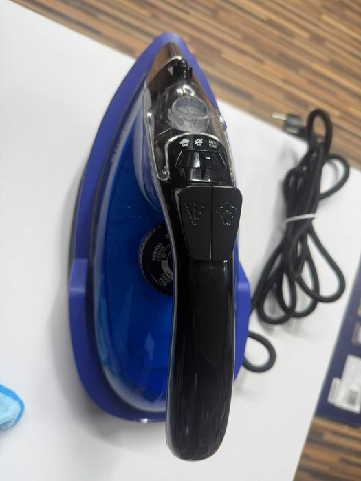 Fier de calcat fara fir Rowenta Freemove 2400W