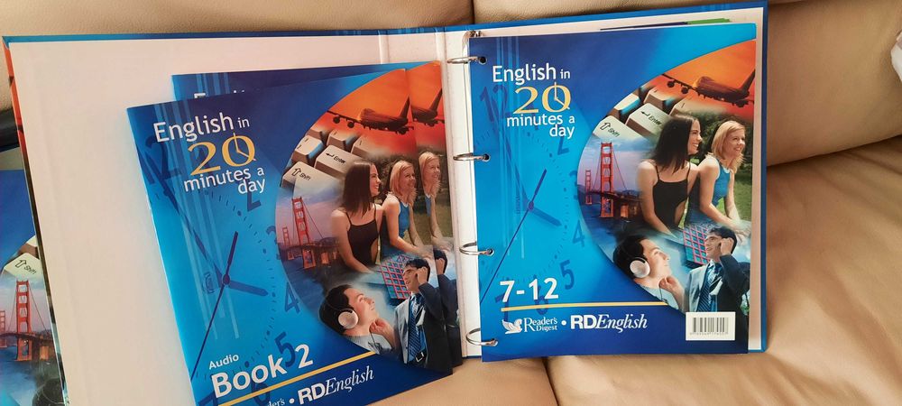 Спешно ! Продавам комплект за учене на английски