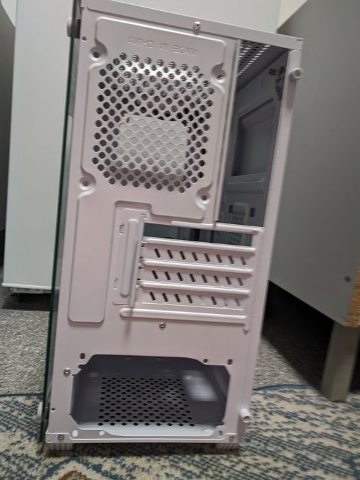 Корпус Ginzzu CL520