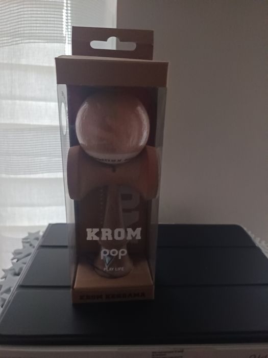 Kendama krom pop