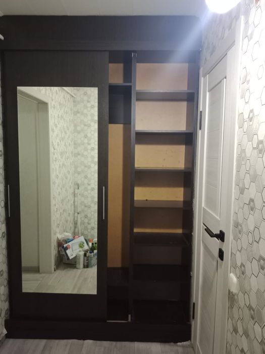 Шкаф для прихожей 10000