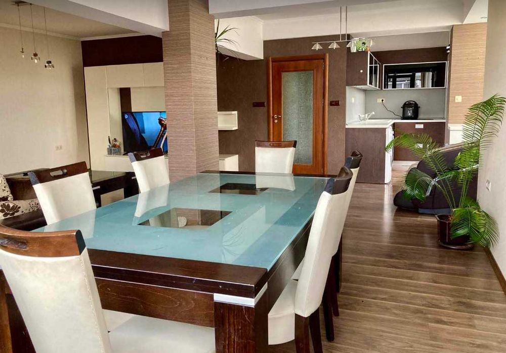 Продава се Многостаен апартамент в Варна, Аспарухово - 125 кв.м за 1400 €/кв.м - Снимка #1