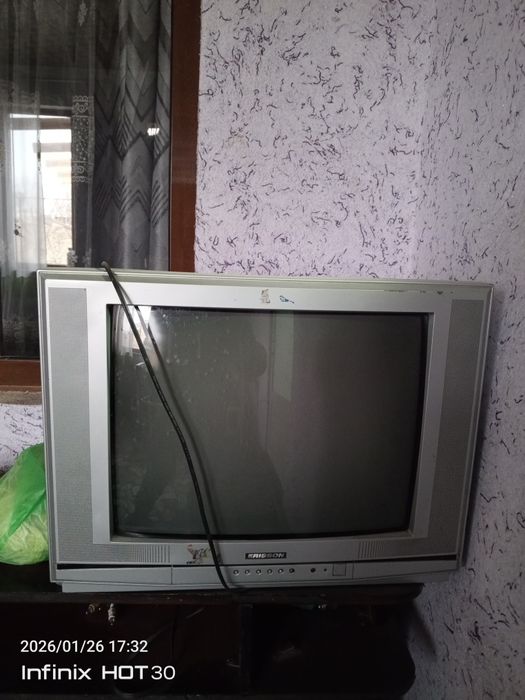 2та шунака телезор бор 100мингдан лекин пулти йог телезор яхши ишлайди