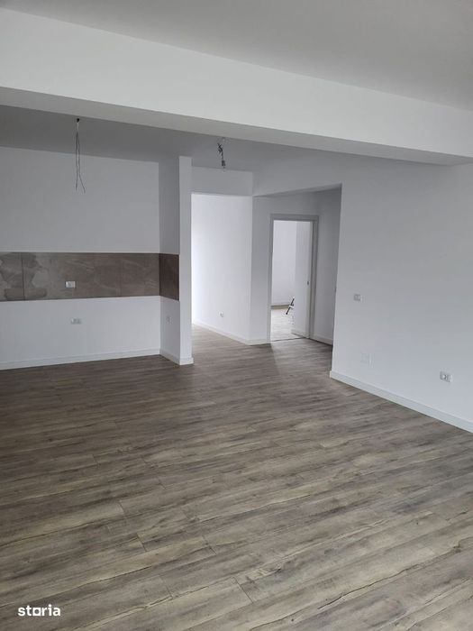 Casa 3 camere parter damila