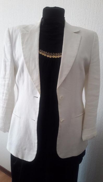 продам красивые и элегантные пиджаки