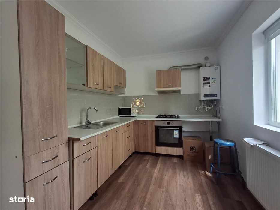 Casa eleganta 4 camere mobilata si utilata Hlincea la asfalt!