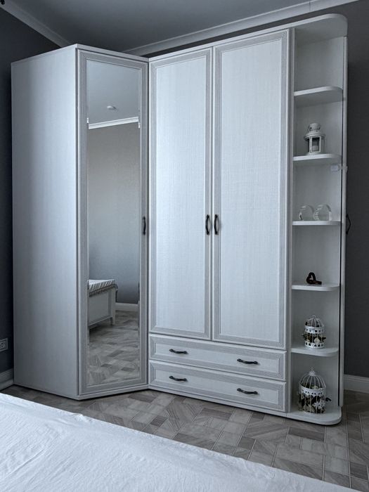 Спальный гарнитур