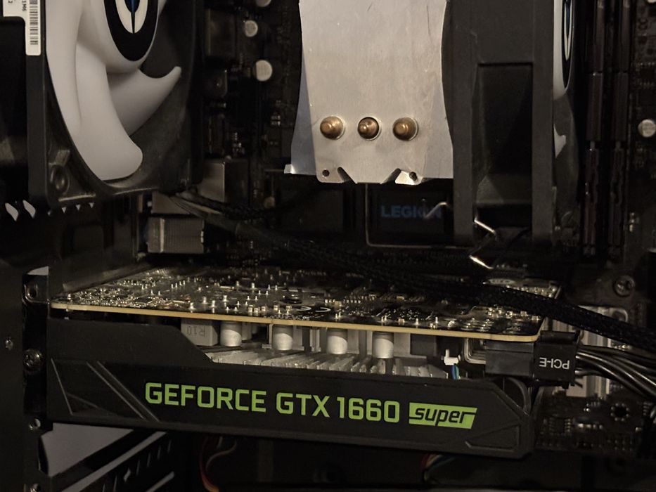 Placa video Nvidia GTX 1660 SUPER