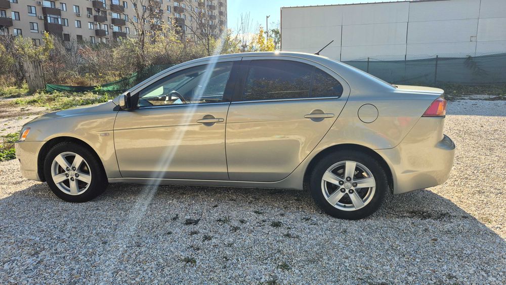 Митсубиши Лансер 1.5 Бензин