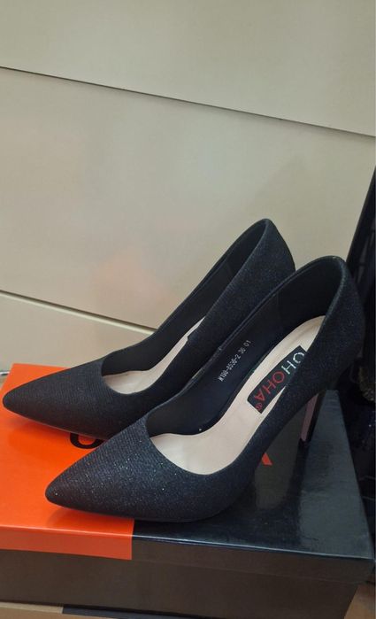 Туфли черного цвета с блестком