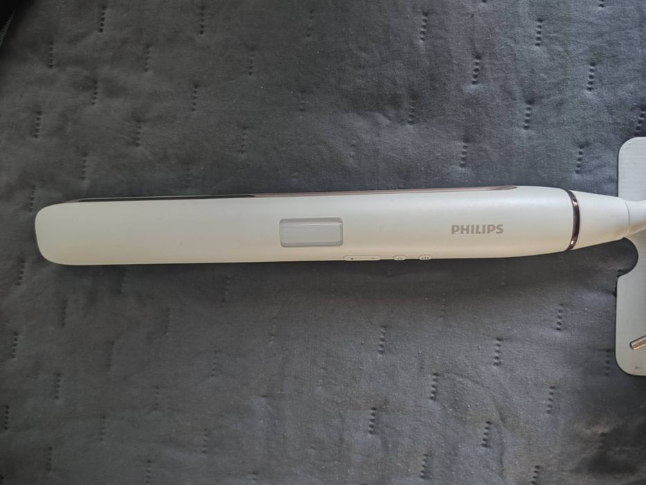 Преса  Philips много запазена
