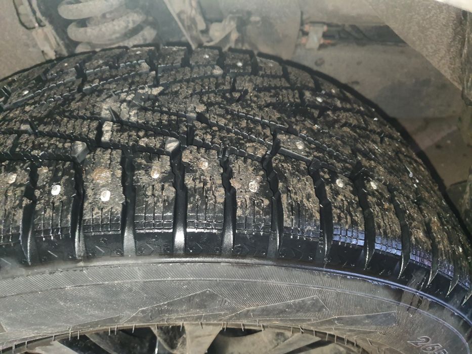 265/ 60 R18  нокиан 7 в идеале