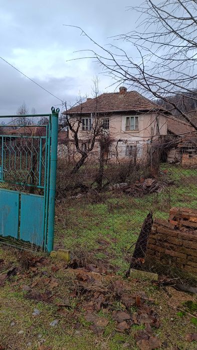 Продава се Къща в с. Долни Лом, Област Видин - 70 кв.м за 146 €/кв.м - Снимка #3