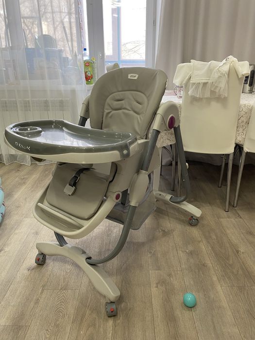 Продам детский стул до кормления