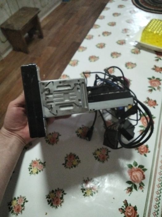 Продам андройд магнитолу