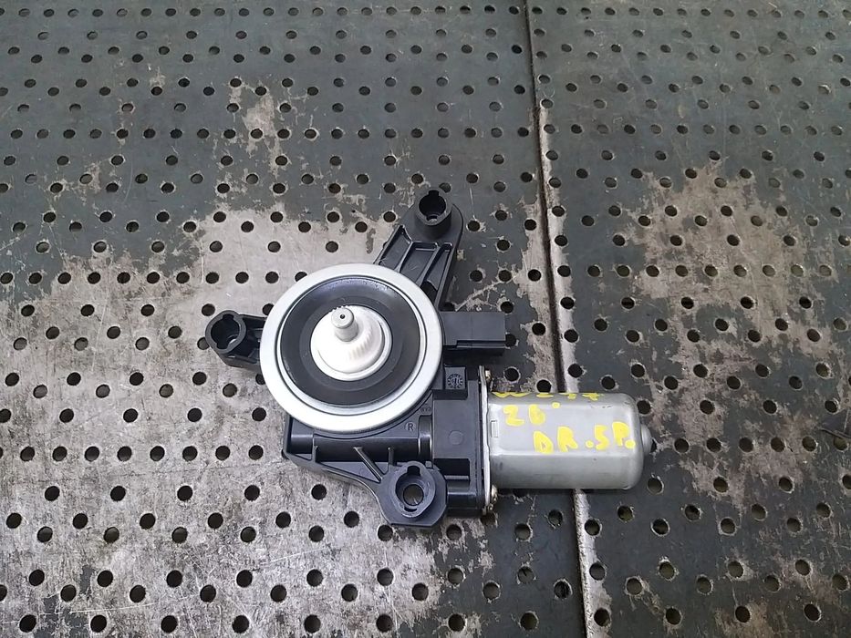Motoras macara dreapta spate mercedes b class w247 a0009060908