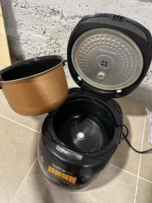 Аэрогриль AVERTO и мультиварка Redmond