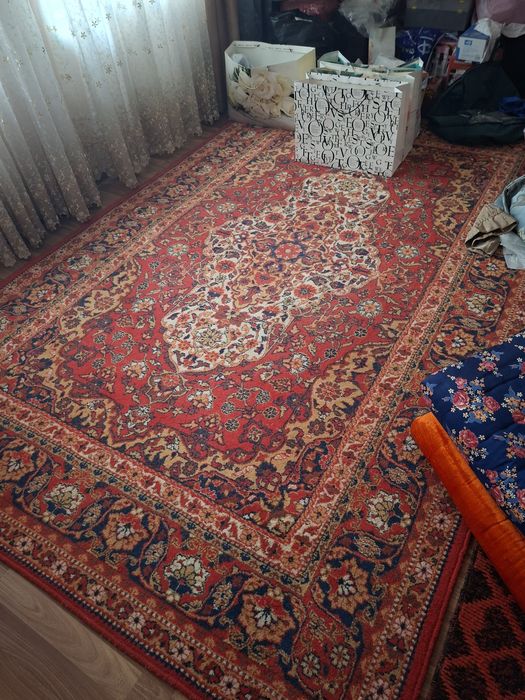 Гиламлар сотилади б/у