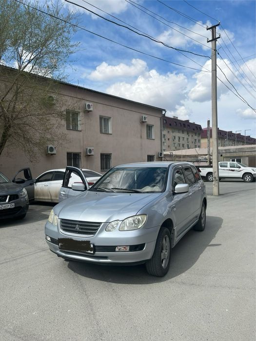 Митсубиси аир трек